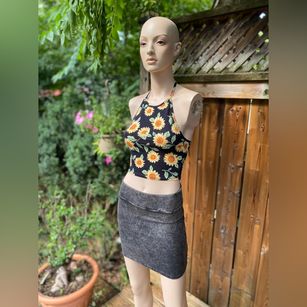 Sunflower Print Halter Crop Top